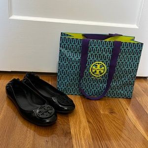 Tory Burch black patent leather ballet flats